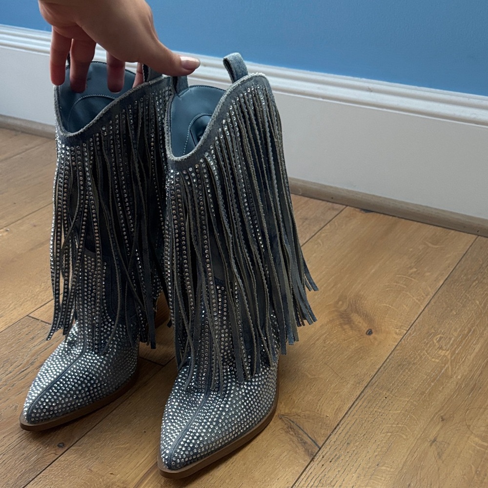 Fringe Embellished Women's Boots - Silver